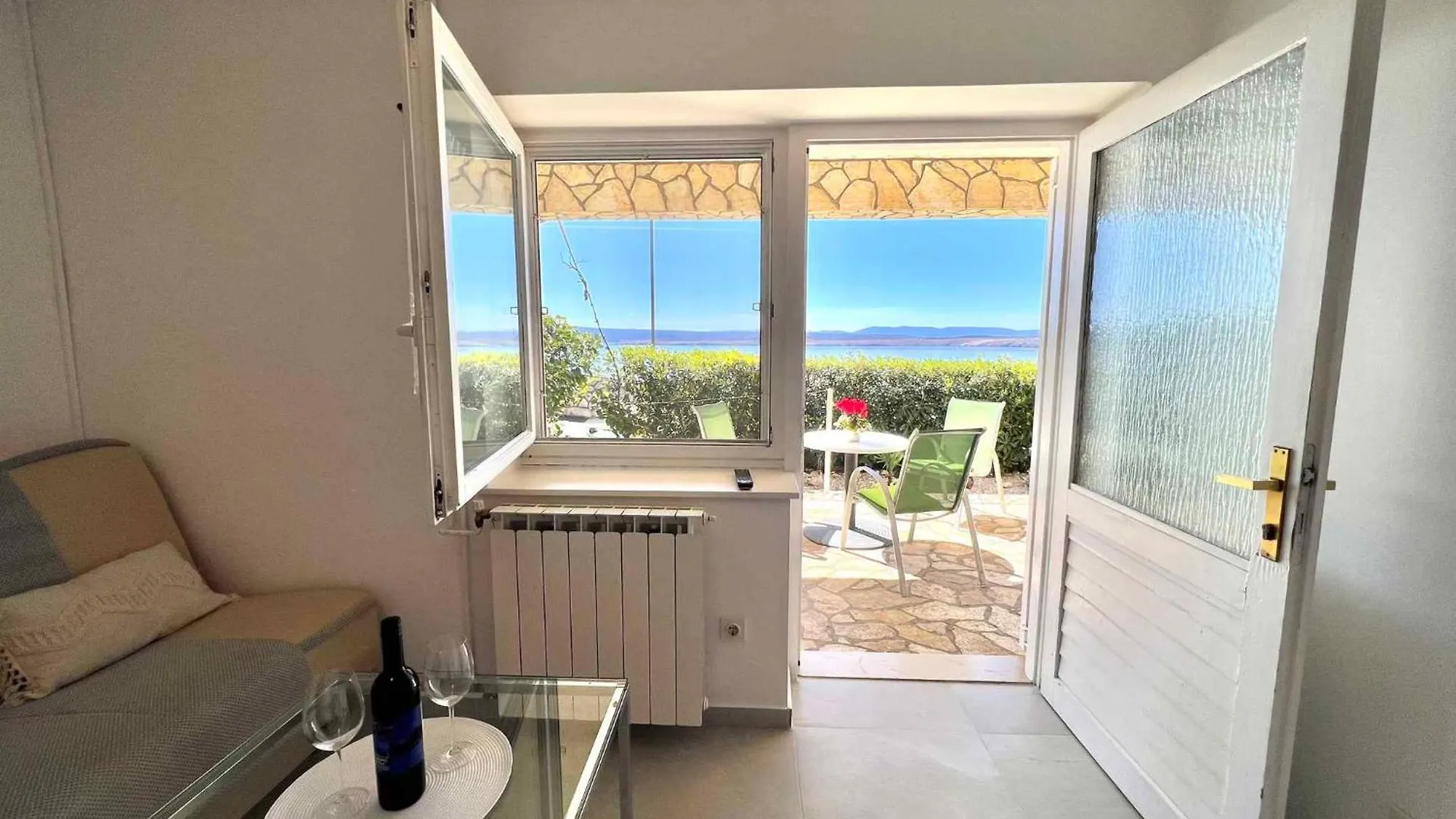 Apartment In Dramalj 42055